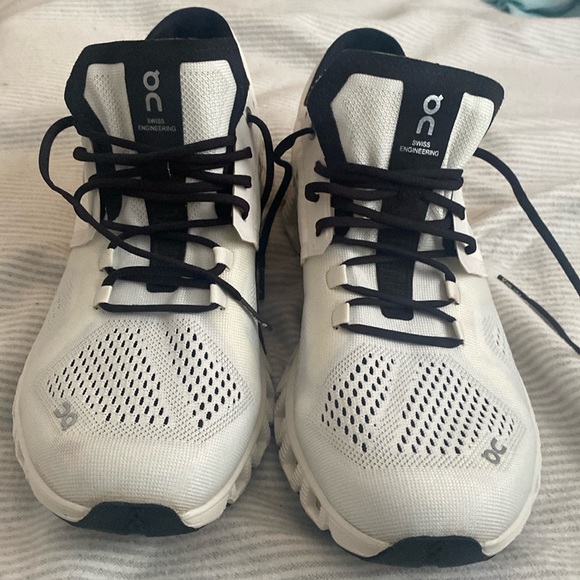 On Running Shoes - On Running Black and White Sneakers Classic Design